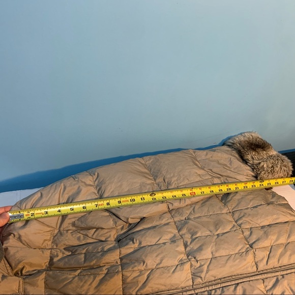 Platinum women’s light weight coat, size medium, Beige color - Picture 8 of 13